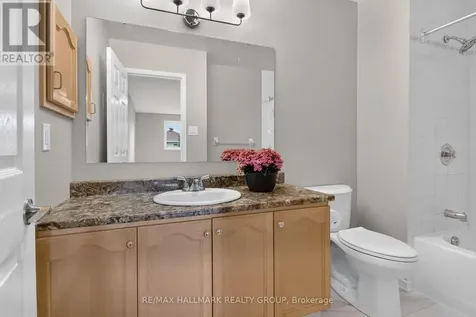 66 Woodgate Way Ottawa ON K2J 4E6