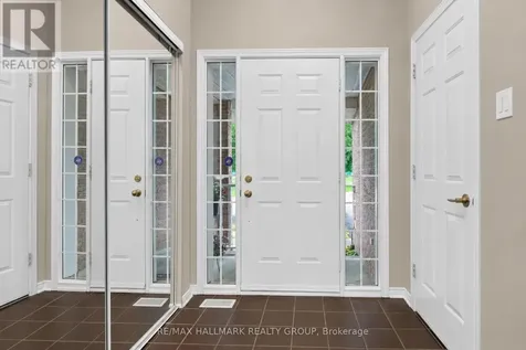 66 Woodgate Way Ottawa ON K2J 4E6