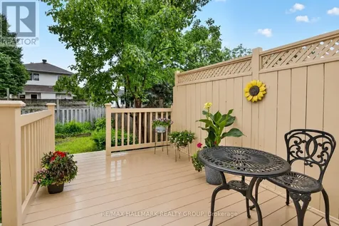 66 Woodgate Way Ottawa ON K2J 4E6