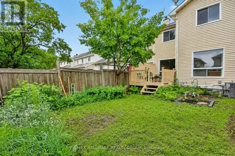 66 Woodgate Way Ottawa ON K2J 4E6