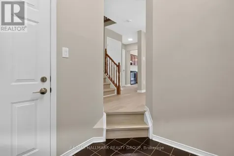 66 Woodgate Way Ottawa ON K2J 4E6