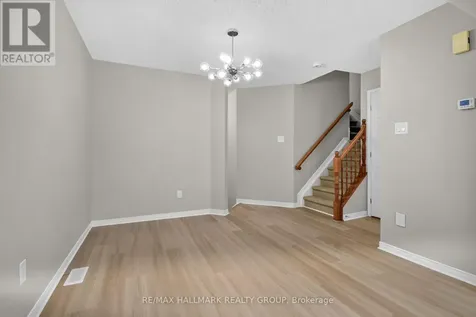 66 Woodgate Way Ottawa ON K2J 4E6