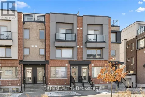 808 Mikinak Road Ottawa ON K1K 5A5