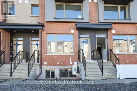 808 Mikinak Road Ottawa ON K1K 5A5