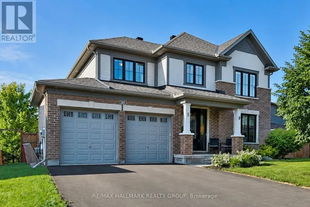 569 Chriscraft Way Ottawa ON K4M 1J8