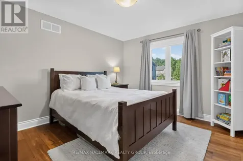 569 Chriscraft Way Ottawa ON K4M 1J8