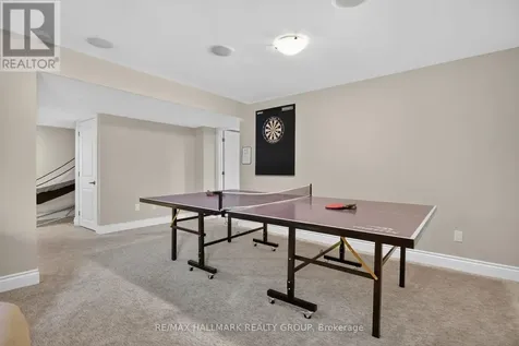 569 Chriscraft Way Ottawa ON K4M 1J8