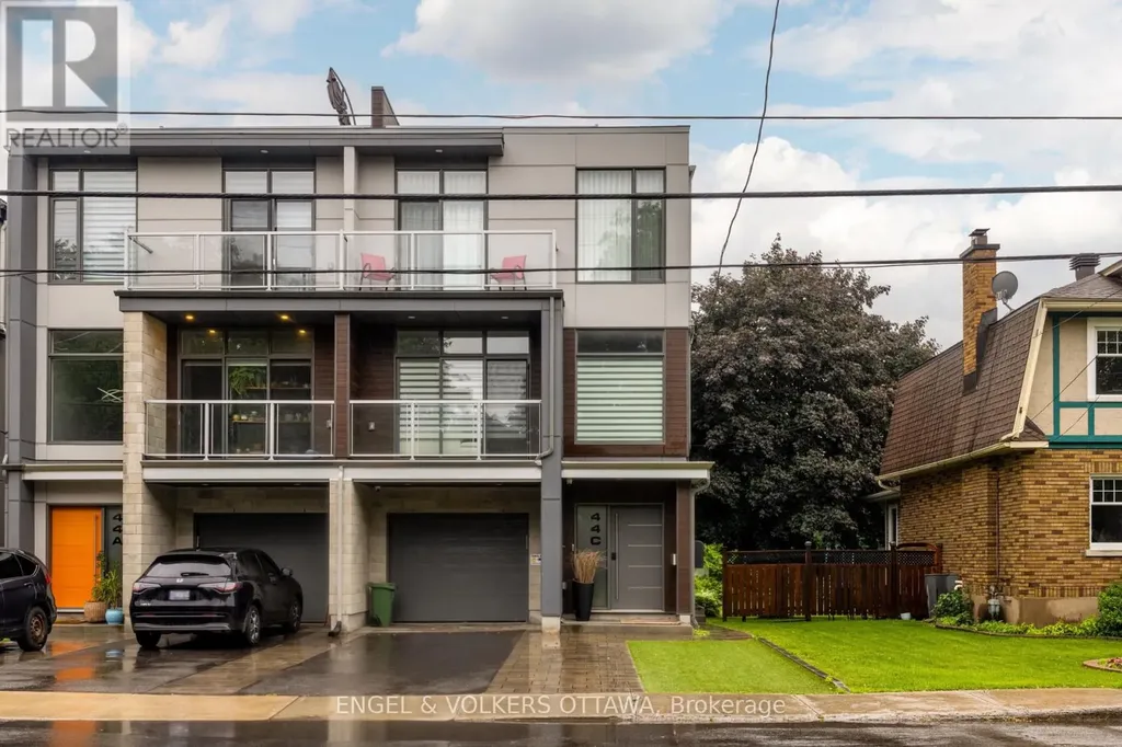 44 Byron Avenue Ottawa ON K1Y 3J1