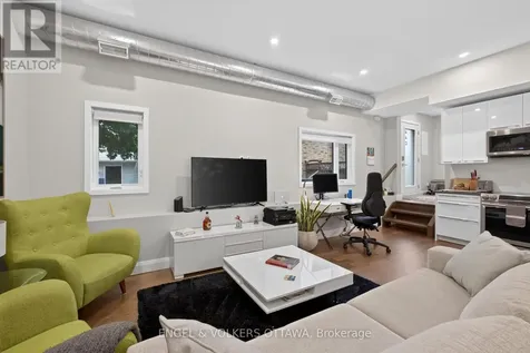 44 Byron Avenue Ottawa ON K1Y 3J1