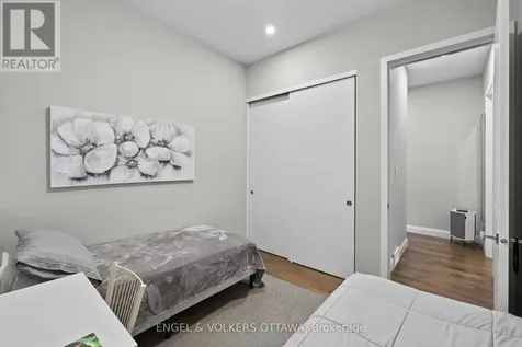 44 Byron Avenue Ottawa ON K1Y 3J1