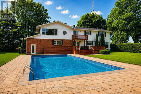 26 Willow Lane West Rideau Lakes ON K7A 4S5