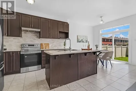 4852 Abbott Street East Ottawa ON K2V 0J9