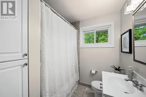 1311 Adirondack Drive Ottawa ON K2C 2V7