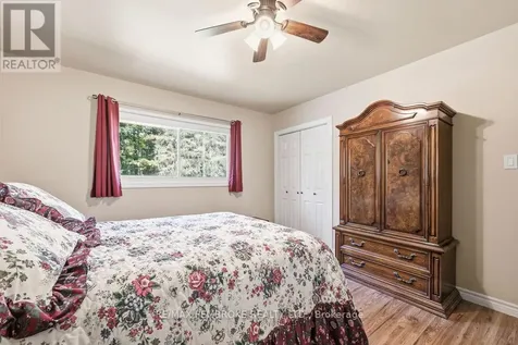 92 Ken Avenue Laurentian Valley ON K8A 6W5