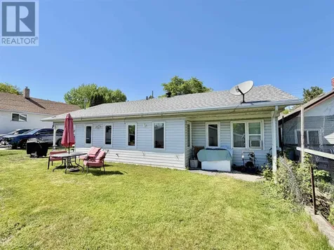817 Second St S Kenora ON P9N 1H6