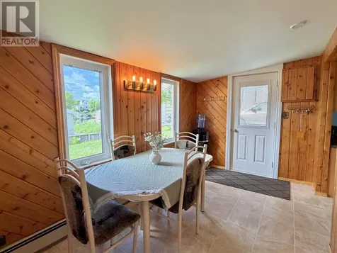 817 Second St S Kenora ON P9N 1H6