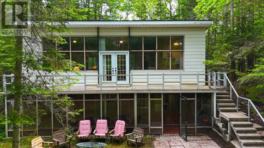 49 Leslie Street Wasaga Beach ON L9Z 2R3