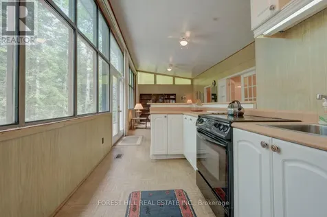 49 Leslie Street Wasaga Beach ON L9Z 2R3