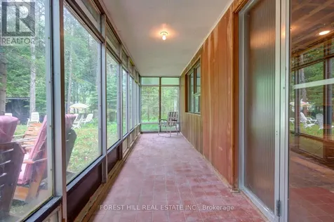 49 Leslie Street Wasaga Beach ON L9Z 2R3