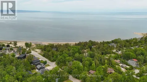 49 Leslie Street Wasaga Beach ON L9Z 2R3
