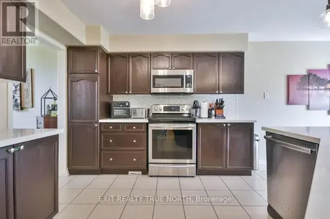 29 Old Hickory Lane Wasaga Beach ON L9Z 3B1