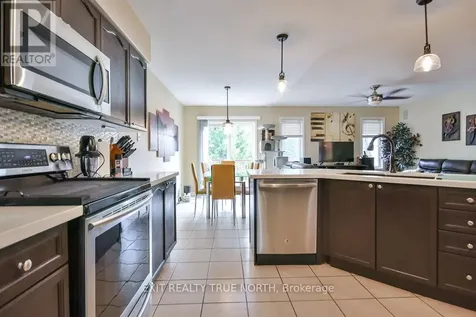 29 Old Hickory Lane Wasaga Beach ON L9Z 3B1