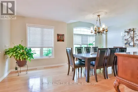 29 Old Hickory Lane Wasaga Beach ON L9Z 3B1