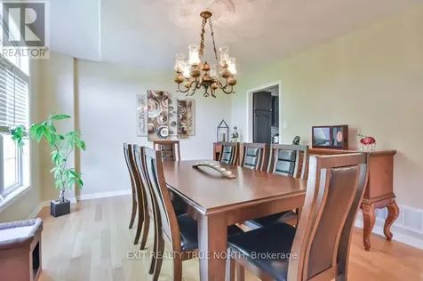 29 Old Hickory Lane Wasaga Beach ON L9Z 3B1