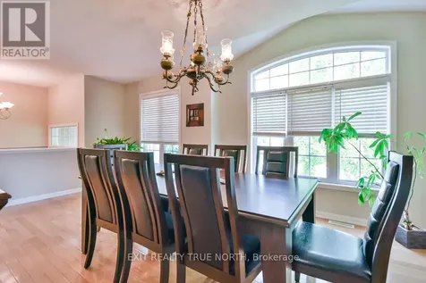 29 Old Hickory Lane Wasaga Beach ON L9Z 3B1