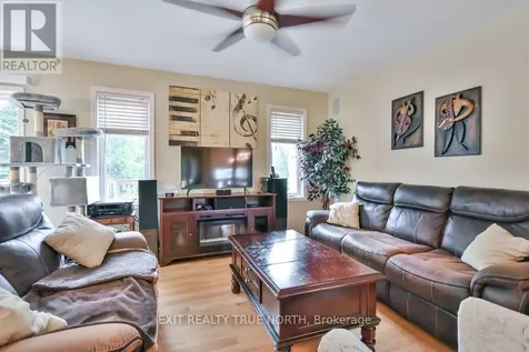 29 Old Hickory Lane Wasaga Beach ON L9Z 3B1
