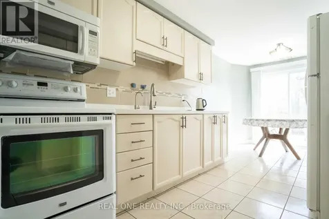 407 Downsview Place Waterloo ON N2K 3W6