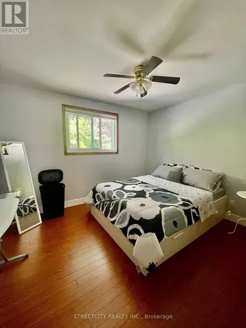 19 Johnson Place St. Thomas ON N5P 2E9