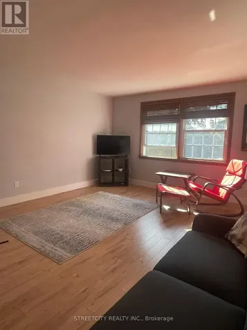 19 Johnson Place St. Thomas ON N5P 2E9