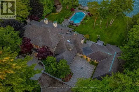 35 Brentwood Road Oakville (mo Morrison) ON L6J 4B7