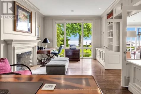 35 Brentwood Road Oakville (mo Morrison) ON L6J 4B7