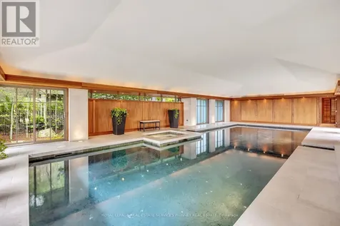 35 Brentwood Road Oakville (mo Morrison) ON L6J 4B7