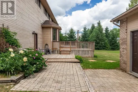 103 Cedar Court Chatsworth ON N0H 1G0