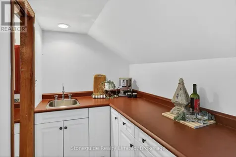 2756 County Road 38 Douro-dummer ON K0L 3A0