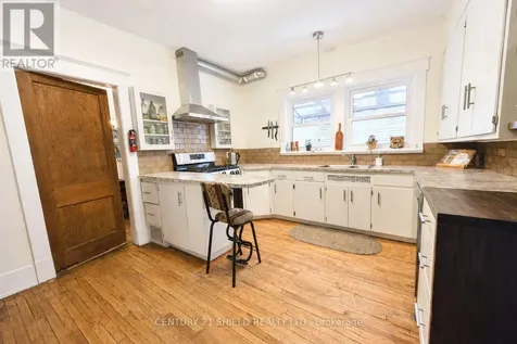 114 Gloucester Street North Cornwall ON K6H 3W4