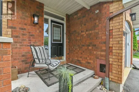 131 Hearst Way Ottawa ON K2L 4G5