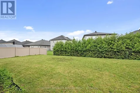 281 Sterling Avenue Clarence-rockland ON K4K 0H9
