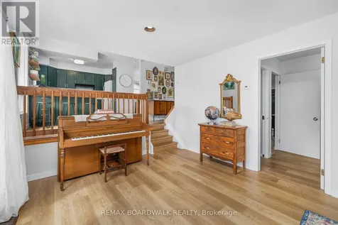 8 Jessie Drive Perth ON K7H 3J1