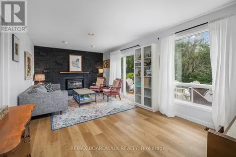 8 Jessie Drive Perth ON K7H 3J1