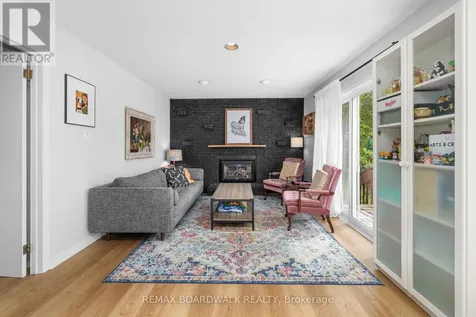 8 Jessie Drive Perth ON K7H 3J1