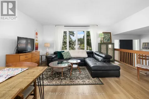 8 Jessie Drive Perth ON K7H 3J1