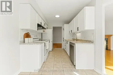 20 Redding Way Ottawa ON K2G 6C2