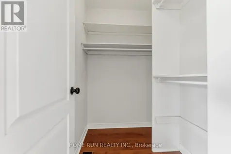 20 Redding Way Ottawa ON K2G 6C2