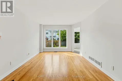 20 Redding Way Ottawa ON K2G 6C2