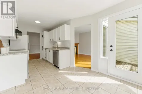 20 Redding Way Ottawa ON K2G 6C2