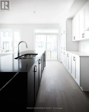 592 Roundhouse Crescent Ottawa ON K2S 1K4